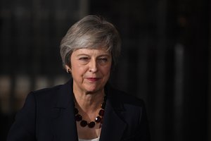 Dėl incidento Solsberyje Th. May pritarė sankcijų Rusijos verslininkams sąrašui