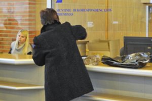 Lietuvos paštas įspėja: neatidėkite šventinių siuntinių paskutinei akimirkai