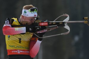 Persekiojimo lenktynes laimėjo Norvegijos biatlonininkas J. T. Boe