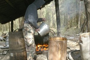 15 metų neranda sutarimo – vėl pešasi dėl naminukės legalizavimo
