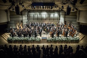 Lietuvos valstybinis simfoninis orkestras garsiuoju „Requiem“ mes iššūkį kalėdiniams hitams