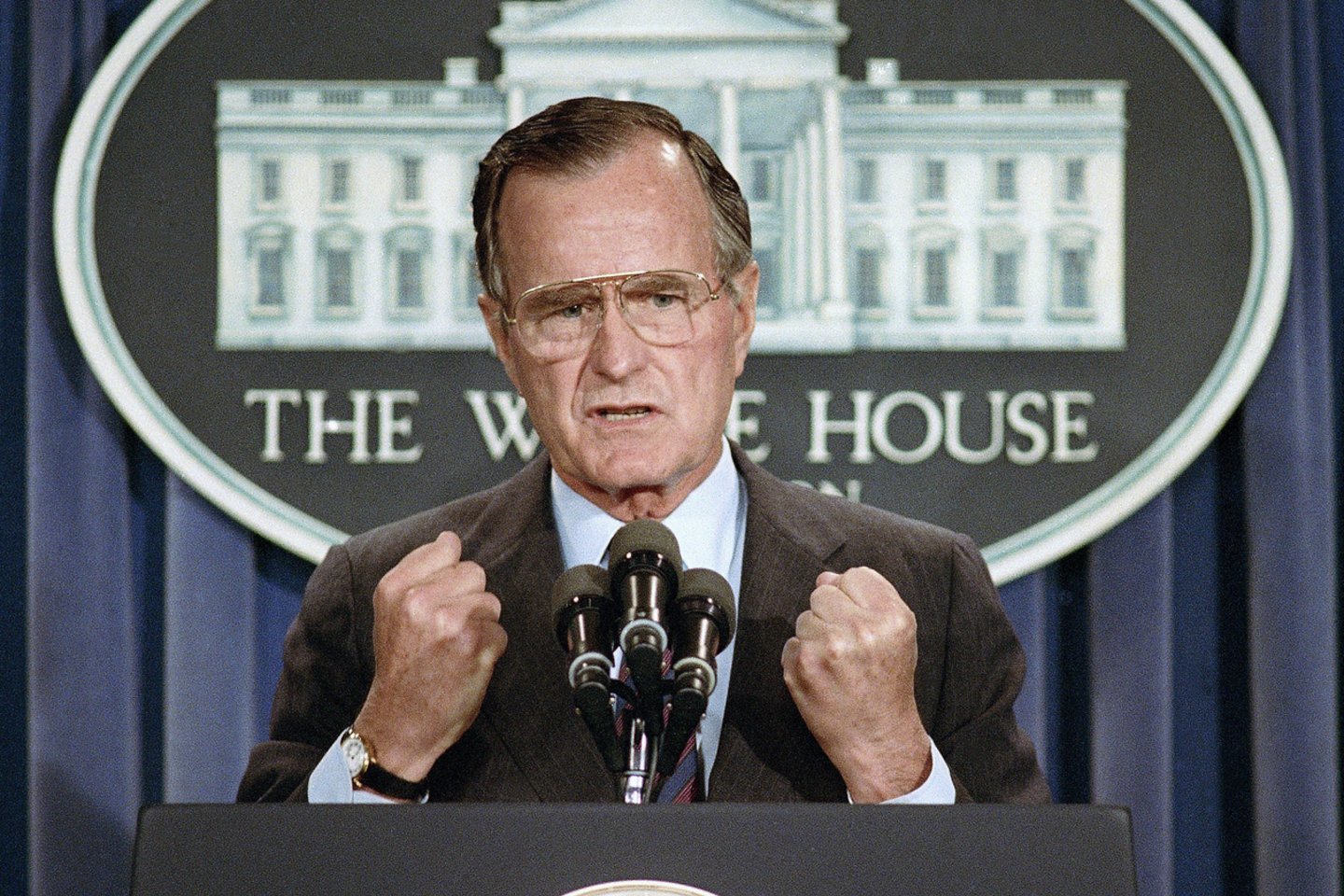  Buvęs JAV prezidentas George'as H. W. Bushas.<br> AP nuotr.