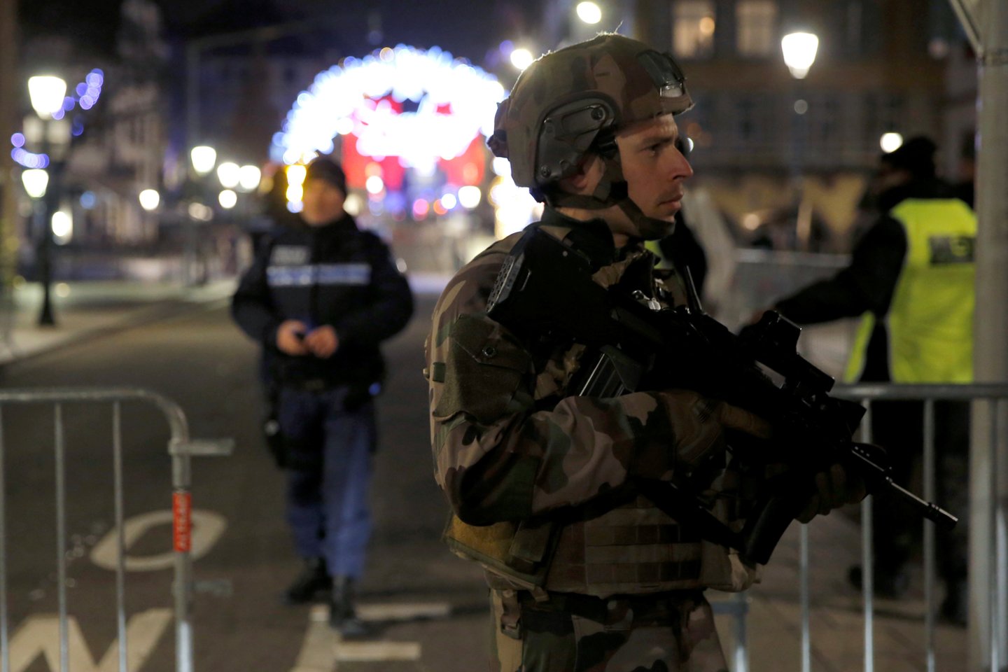  Strasbūro centre aidėjo šūviai.<br> Reuters/Scanpix nuotr.