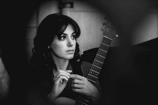 Populiarioji britų muzikos žvaigždė Katie Melua koncertuos Trakų pilyje