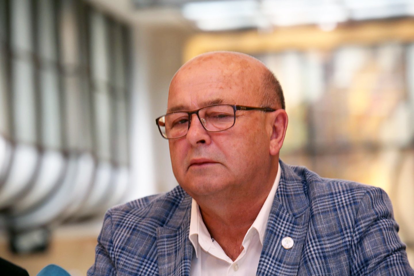 Iš Visvaldo Matijošaičio komandos pasitraukė dar vienas politikas.