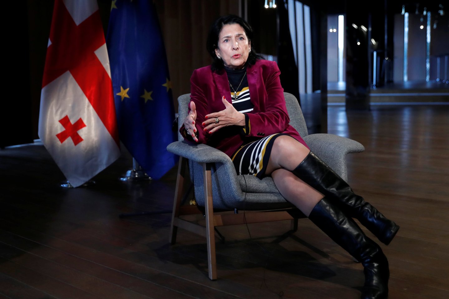 Lapkričio 28 d. Sakartvelo prezidente tapo buvusi Prancūzijos diplomatė ir Saakartvelo užsienio reikalų ministrė S.Zurabišvili.<br> Reuters/Scanpix nuotr.