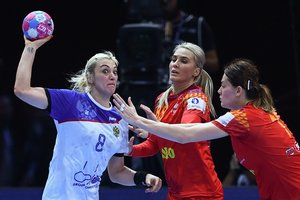 Dėl Europos čempionato aukso kovos Rusijos ir Prancūzijos rankininkės