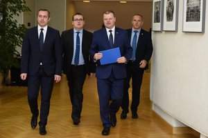 Įvardijo S. Skvernelio ir jo komandos bėdų priežastis: liežuvis ir testosteronas