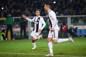 C. Ronaldo debiutas Turino klubų derbyje vainikuotas pergalingu „Juventus“ įvarčiu