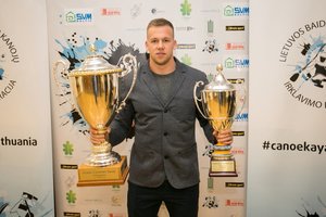 Olimpinio čempiono taurė – baidarininkui Arturui Sejai