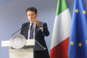 Italai pasirengę siųsti galutinį biudžetą Europos Komisijai