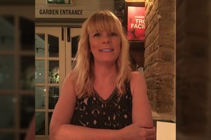 Šventiniai džiaugsmai – visus 3 savo vyrus moteris paliko per Kalėdas