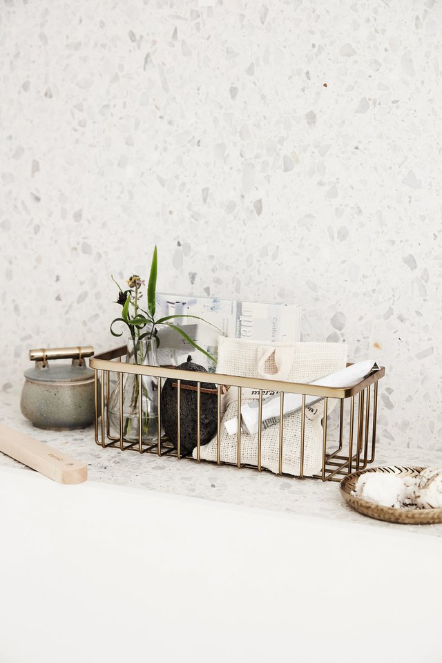 Pirmiausia atkreipkite dėmesį į žmogaus, kuriam norite dovanoti, įpročius, gyvenimo būdą, jo aplinką ir kasdienę buitį.<br>„Factory“ studijos nuotr.