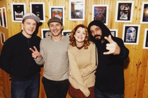 Iš Amsterdamo grįžęs Psichas su „Skamp“ pateikė naujieną, kurią sukūrė „Akvariumo“ metu