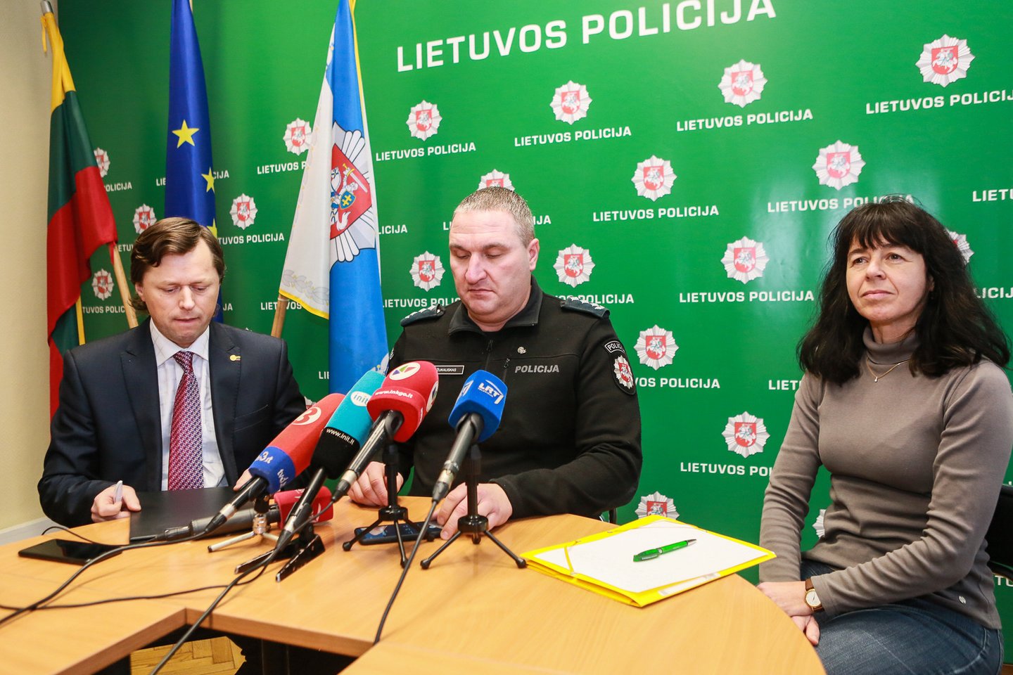  Kauno policijos pareigūnai padėjo kolegoms iš Vokietijos ieškoti automobilių vagių.<br>G.Bitvinsko nuotr.