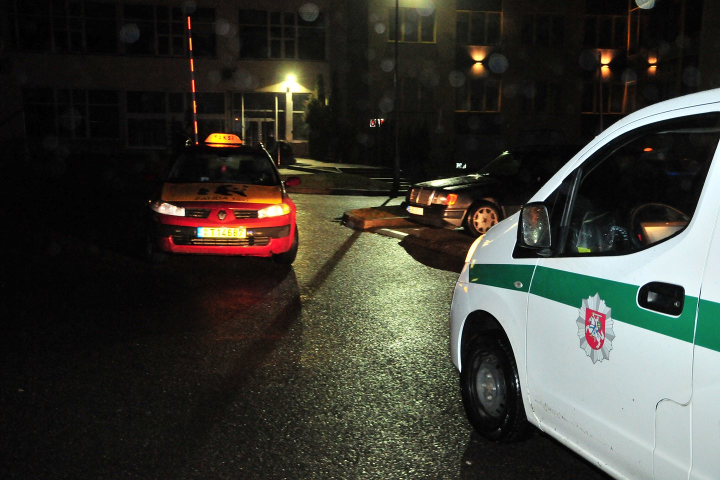 Klaipėdoje – kraupi vyro mirtis taksi automobilyje: kitą vos spėjo išgelbėti.