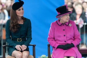 Atskleista negirdėta detalė apie Catherine Middleton ir Elizabeth II santykius