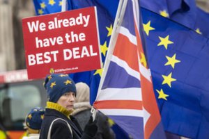 Likus 100 dienų iki numatytos išstojimo datos Londone tvyro nežinia dėl „Brexit“