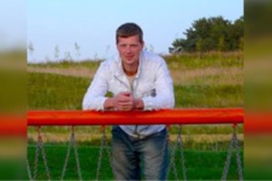 Kairiarankis kėdainietis prisiminė, kaip jį bandė paversti dešiniarankiu