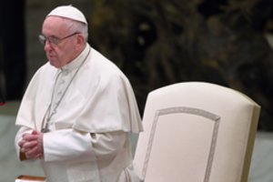 Popiežius priėmė JAV vyskupo atsistatydinimą dėl nederamo elgesio su nepilnamečiu