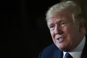 D. Trumpas skelbia pergalę Sirijoje – įveikė „Islamo valstybę“ 