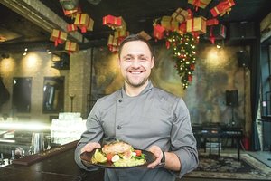 Virtuvės šefas išdavė svarbiausią taisyklę, kuri pravers ruošiant žuvį 