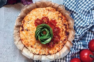 Lašišos ir ryžių pyragas maloniai nustebins ne tik skoniu