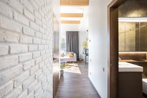 57 kv. metrų  kauniečių poros bute vienas sprendimas – ypatingas 