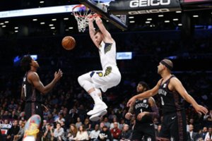 Latvis Rodionas Kurucas gerino rekordą, bet pergalę šventė Domantas Sabonis