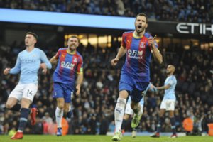 Kalėdiniai stebuklai Anglijos lygoje – namie krito ir „Manchester City“, ir „Chelsea“