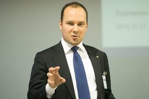 Ž. Mauricas: jei darbuotojas po švenčių grįžta persigėręs, tai iš laisvadienių – mažai naudos