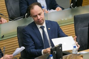 Pasikeitimai A. Verygos komandoje: patarėjos pareigų neteko N. Černiauskienė