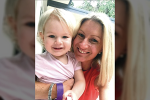 Tai, ką medikai padarė sūnui, vadina stebuklu, prilygusiu aklojo praregėjimui