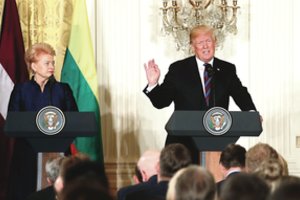 Metų žmogaus rinkimai: lietuviai pagerbė ir popiežių, ir savo antrosios religijos herojų
