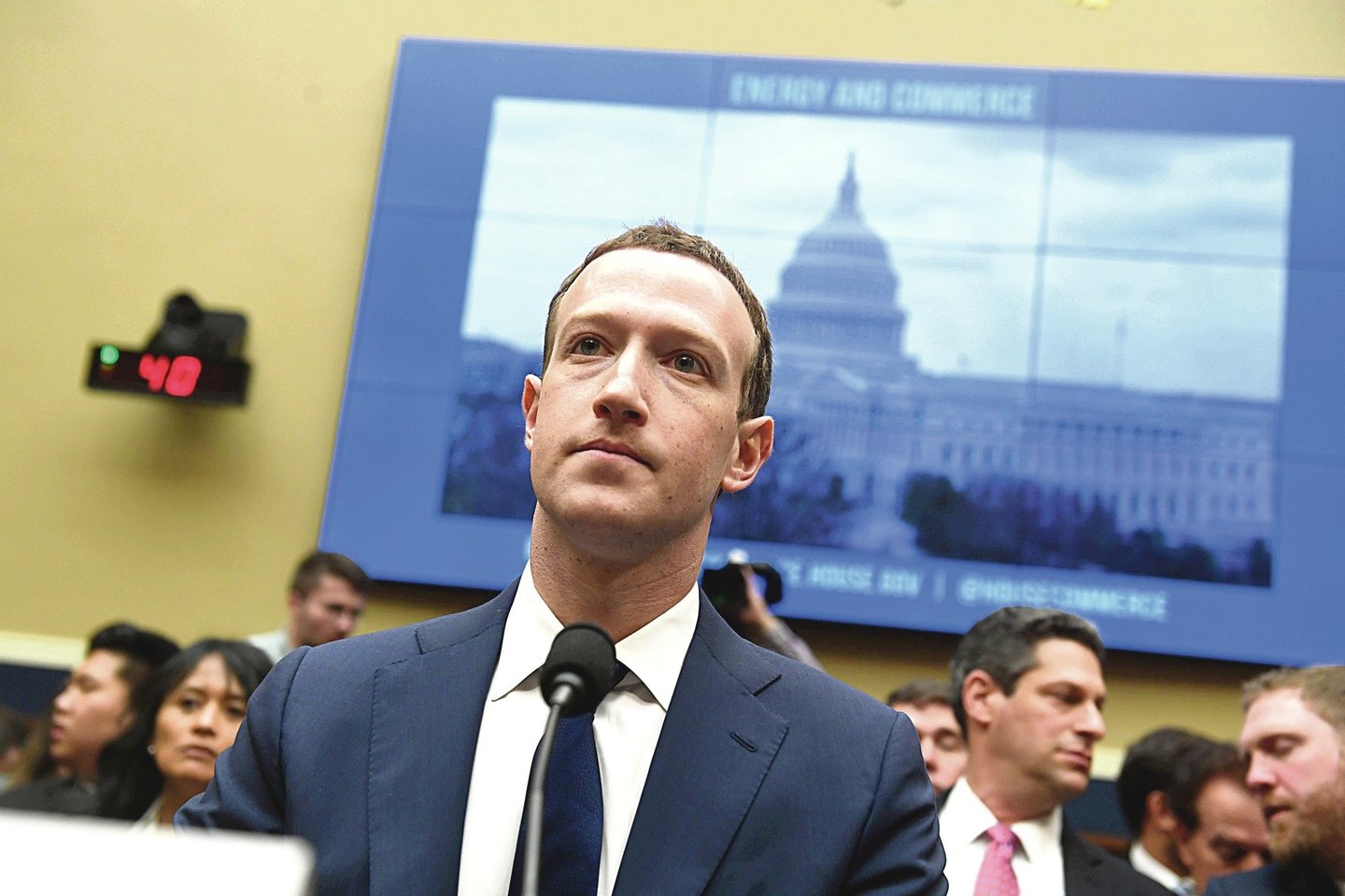 M.Zuckerbergui šiais metais ne kartą teko pripažinti padarytas klaidas.<br>AFP/„Scanpix“ nuotr.