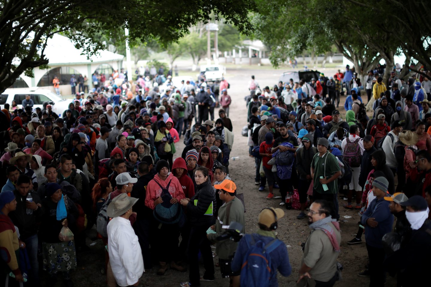 Migrantai būriais bando prasibrauti į JAV.<br>Reuters/Scanpix nuotr.