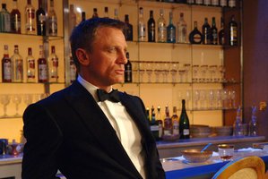 Paskaičiavo: alkoholio dozė, kurią filme išgėrė Džeimsas Bondas – mirtina
