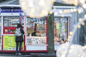 Mažėjant PVM spaudai, leidėjai jos piginti nežada