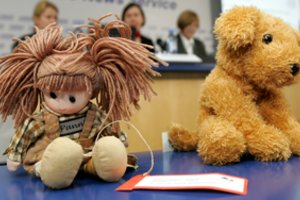 Įvaikinimas Lietuvoje: patys įsivaikinti nenorime, bet užsieniečiams irgi nenorime leisti