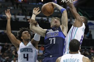 Dalasas sulaukė šventės: Luka Dončičius padėjo išvykoje sutrinti į miltus „Hornets“