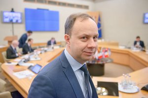 LRT tyrimas. Skandalų lydima maisto imperija: ryšiai veda į ministro A. Verygos aplinką