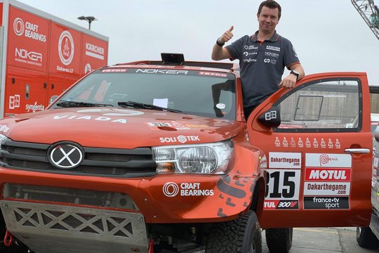 Dakaro ralyje startuosiantys lietuviai atsiėmė visureigius, tačiau mechanikai turėjo darbo  