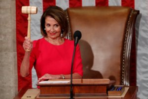 Nancy Pelosi antrąkart išrinkta JAV Atstovų Rūmų pirmininke