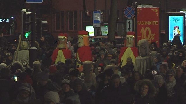 Vilniuje žmones stebino teatralizuotos trijų karalių eitynės
