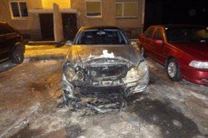 Narkotikų prekeivio klaida: sudegino policininko automobilį, o tuomet ir paaiškėjo viskas