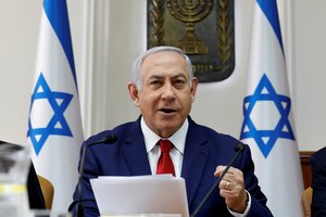 „Dramatiškasis“ B. Netanyahu pranešimas: vėl sukritikavo prieš jį nukreiptus korupcijos tyrimus