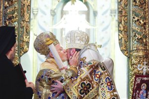 Ukrainos atsiskyrimas nuo Maskvos stačiatikių suskaldė tikinčiųjų bendruomenę