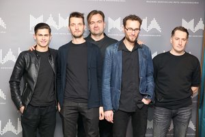 Albumo apžvalga. „The Station“ „Drama“