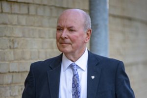 Mįslinga futbolo trenerio žūtis – tą pačią dieną, kai turėjo stoti prieš teismą