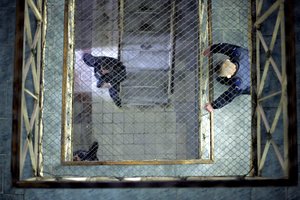 Kalėjimo prižiūrėtoja: mane spaudžia išeiti, nes nesutikau „susibendrauti“ su kaliniais